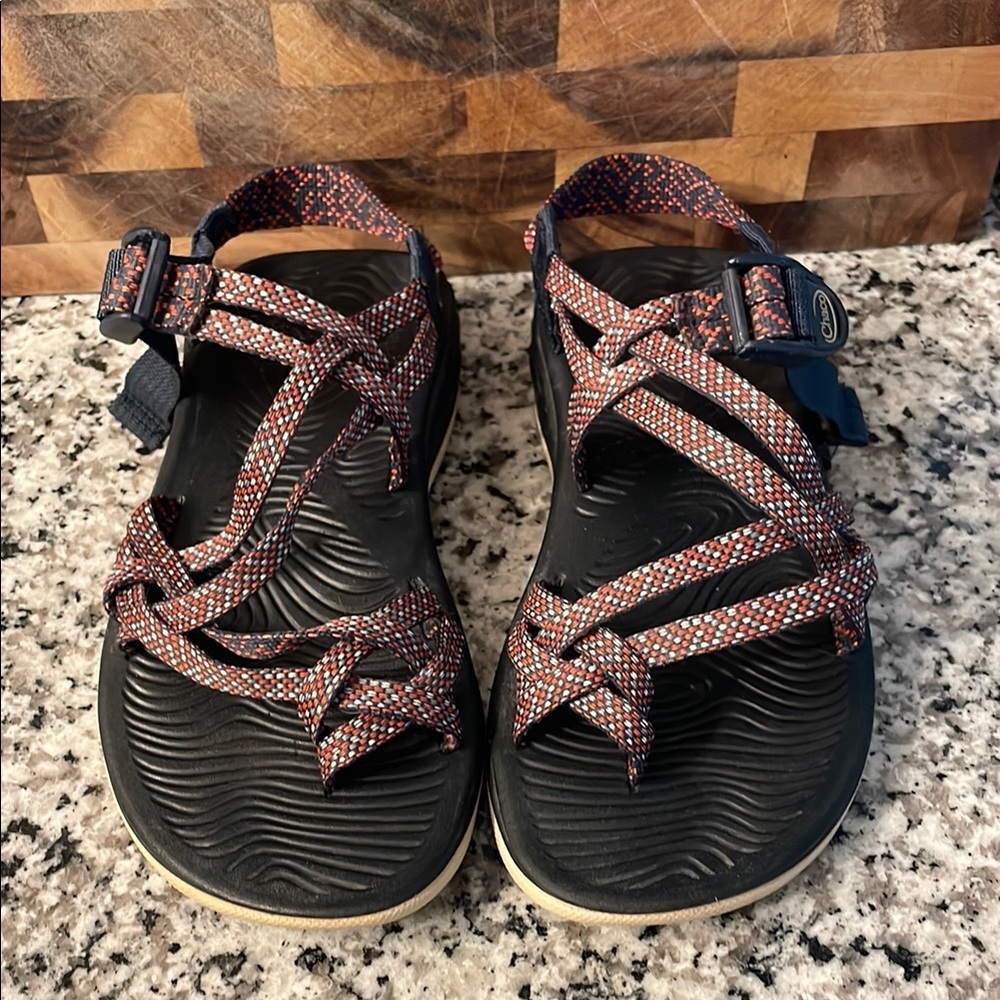 Chaco Multicolor Strappy Women’s Sandals Size 7